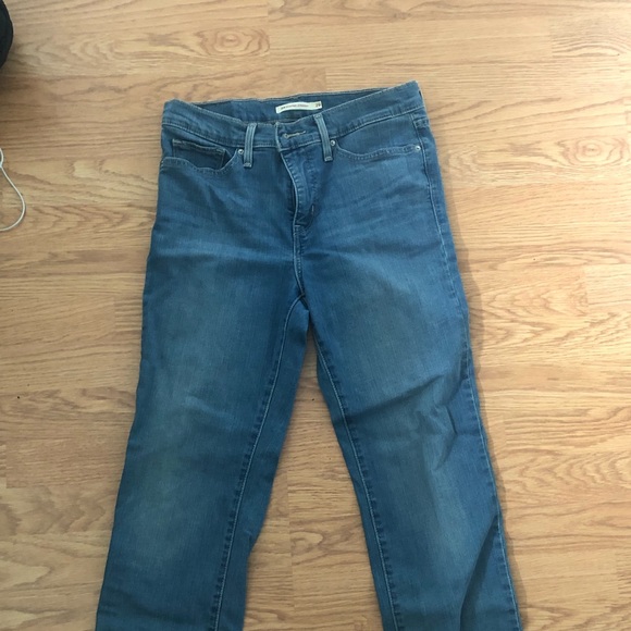 women’s size 29 levi blue jeans - Picture 3 of 3